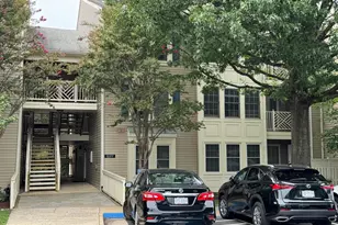 12217 Fairfield House Dr, Fairfax, VA 22033 - Photo 1