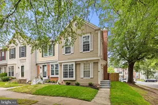 12124 Wedgeway Pl, Fairfax, VA 22033 - Photo 1