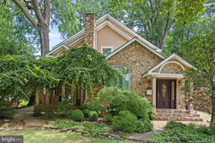 2131 Grayson Pl, Falls Church, VA 22043 - Photo 1