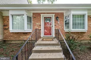 9900 Kingsbridge Dr, Fairfax, VA 22031 - Photo 1