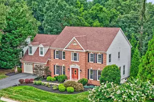 678 Old Hunt Way, Herndon, VA 20170 - Photo 1