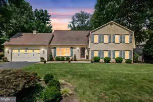 5265 O'Faly Rd, Fairfax, VA 22030 - Photo 1