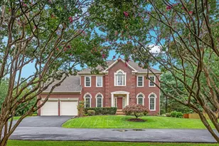 4706 Walney Knoll Ct, Chantilly, VA 20151 - Photo 1