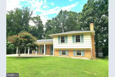 7910 Harwood Place, Springfield, VA 22152 - Photo 1