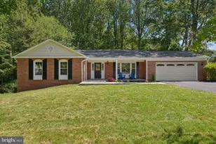 1829 Horseback Trail, Vienna, VA 22182 - Photo 1