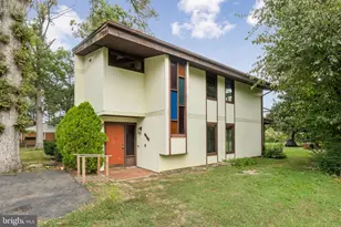 6405 Inwood Dr, Springfield, VA 22150 - Photo 1