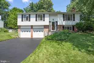 12793 Bradwell Rd, Herndon, VA 20171 - Photo 1