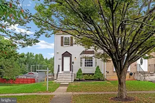 5950 Heritage Square Dr, Burke, VA 22015 - Photo 1