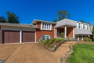 1208 Forestwood Dr, McLean, VA 22101 - Photo 1