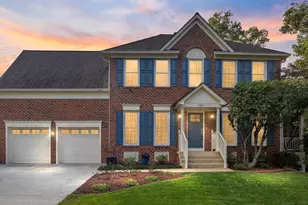 13611 British Manor Ct, Centreville, VA 20120 - Photo 1