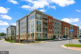 6101 Fairview Farm Dr, Alexandria, VA 22315 - Photo 1