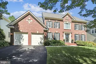 8049 Winstead Manor Ln, Lorton, VA 22079 - Photo 1