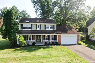 1345 Carpers Farm Way, Vienna, VA 22182 - Photo 1