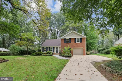 8221 Captain Hawkins Court, Annandale, VA 22003 - Photo 1