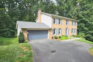 6004 Station View Ct, Fairfax Station, VA 22039 - Photo 1