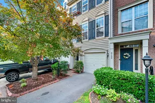 8151 Dove Cottage Ct, Lorton, VA 22079 - Photo 1