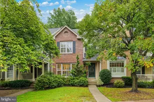 11752 Great Owl Cir, Reston, VA 20194 - Photo 1