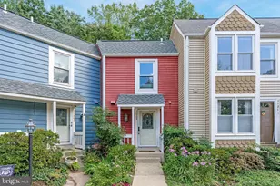 11269 Silentwood Ln, Reston, VA 20191 - Photo 1