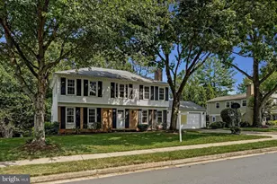 1811 St Roman Dr, Vienna, VA 22182 - Photo 1