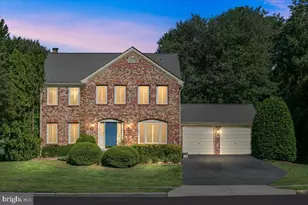 12458 Wendell Holmes Rd, Herndon, VA 20171 - Photo 1