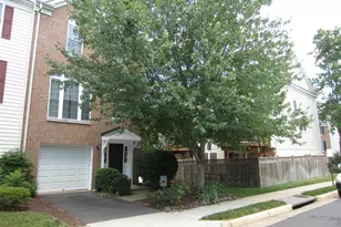 11640 Fairfax Center Woods Tr, Fairfax, VA 22030 - Photo 1