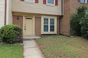 5940 Grisby House Ct, Centreville, VA 20120 - Photo 1