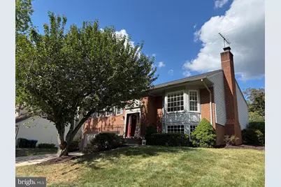 7633 Chancellor Way, Springfield, VA 22153 - Photo 1