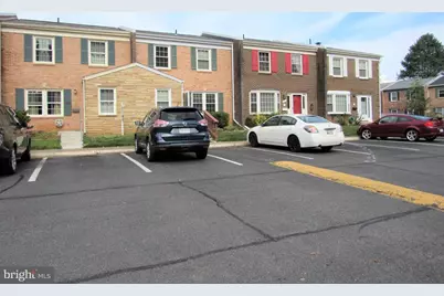 3137 Cedar Grove Drive, Fairfax, VA 22031 - Photo 1