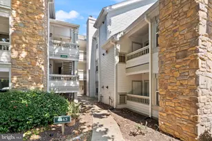 4443 Fair Stone Dr, Fairfax, VA 22033 - Photo 1