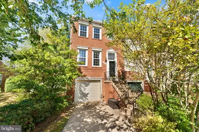 12001 Edgemere Circle, Reston, VA 20190 - Photo 1