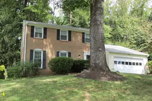 8710 Nero St, Annandale, VA 22003 - Photo 1