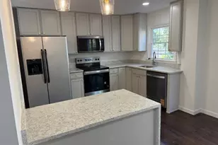 2906 East Side Dr, Alexandria, VA 22306 - Photo 1