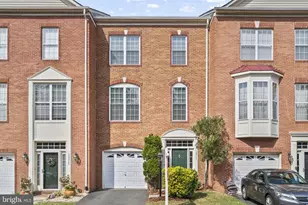 12917 Wood Cres Cir, Herndon, VA 20171 - Photo 1