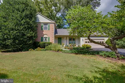 5920 6th Street S, Falls Church, VA 22041 - Photo 1