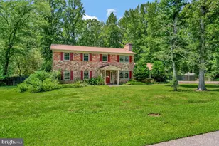 10524 Anita Dr, Lorton, VA 22079 - Photo 1