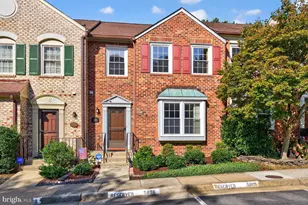 5886 Woodfield Estates Dr, Alexandria, VA 22310 - Photo 1