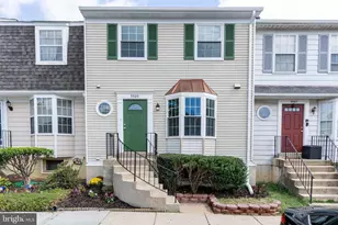 5505 Woodlawn Manor Ct, Alexandria, VA 22309 - Photo 1