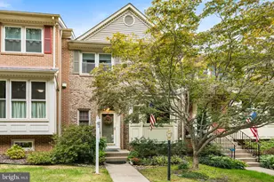 9007 Golden Sunset Ln, Springfield, VA 22153 - Photo 1