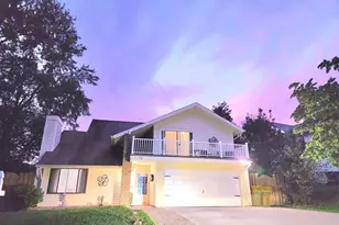 7813 Mulberry Bottom Ln, Springfield, VA 22153 - Photo 1