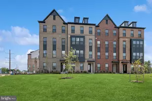 4801 Bauhaus Sq, Chantilly, VA 20151 - Photo 1