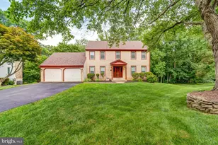 9201 Wyeth Ln, Burke, VA 22015 - Photo 1