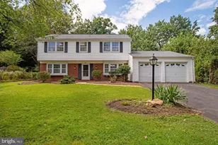 13145 Madonna Ln, Fairfax, VA 22033 - Photo 1