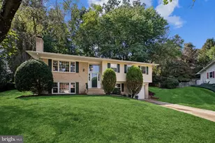 9525 Center St, Vienna, VA 22181 - Photo 1