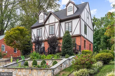 6820 Jackson Avenue, Falls Church, VA 22042 - Photo 1