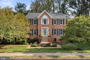 5413 Sandy Point Ln, Clifton, VA 20124 - Photo 1