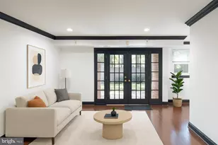 7096 Spring Garden Dr, Springfield, VA 22150 - Photo 1