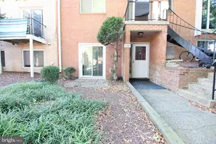 4669 Logsdon Dr, Annandale, VA 22003 - Photo 1