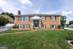 7605 Hayfield Rd, Alexandria, VA 22315 - Photo 1
