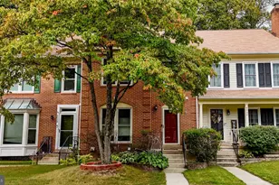 6036 Rockton Ct, Centreville, VA 20121 - Photo 1