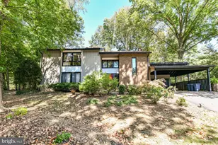 3318 Mantua Dr, Fairfax, VA 22031 - Photo 1